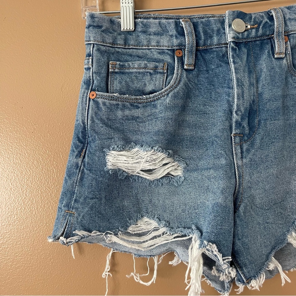Blank NYC Distressed Blue Denim Cutoff Shorts size 26 - Picture 3 of 9